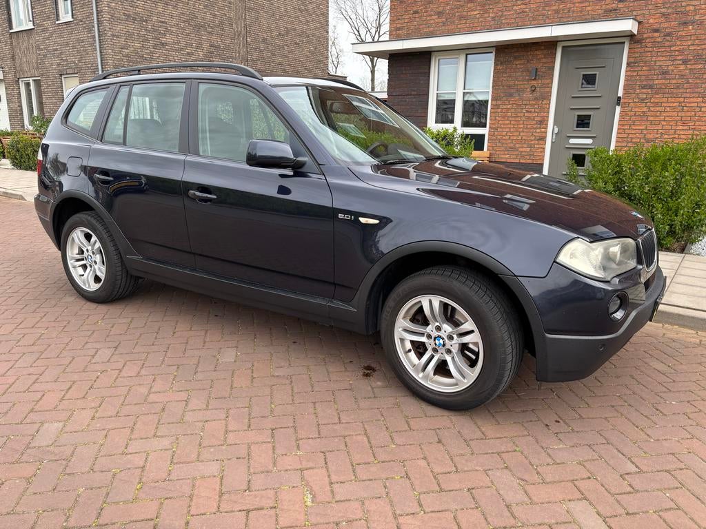 BMW X3 Youngtimer 2.0 I 2007 Blauw, Auto's, BMW, Stof, 1995 cc, Zwart, 4 cilinders