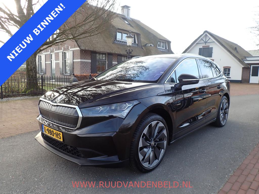 Skoda Enyaq iV 80 First Edition / SOH 90% / TREKHAAK / STOEL, Auto's, Skoda, Automaat, 390 km, Achterwielaandrijving, Zwart