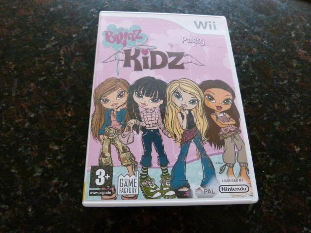 Wii Nintendo Bratz Kids Party ~ Game vanaf 3 jaar, Spelcomputers en Games, Games | Nintendo Wii, Zo goed als nieuw, Puzzel en Educatief