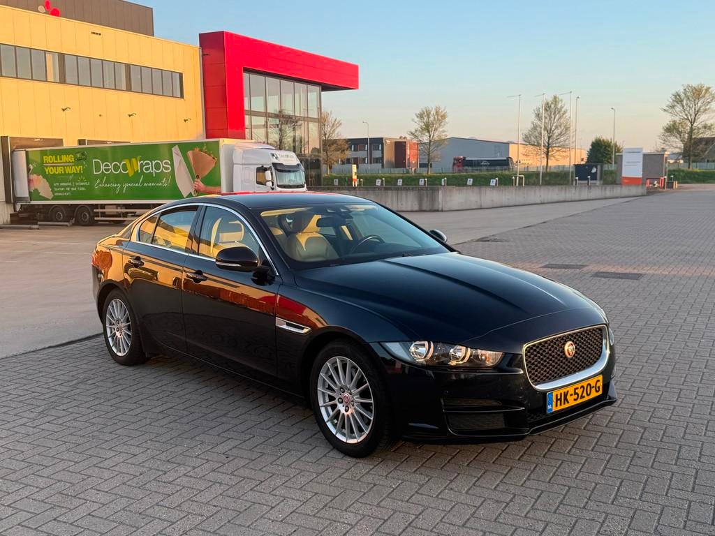 Jaguar XE 2.0 D Portfolio 255.000 NAP LEER CLIMA NAVIGATIE Z, Auto's, Jaguar, Start-stop-systeem, Achterwielaandrijving, Gebruikt