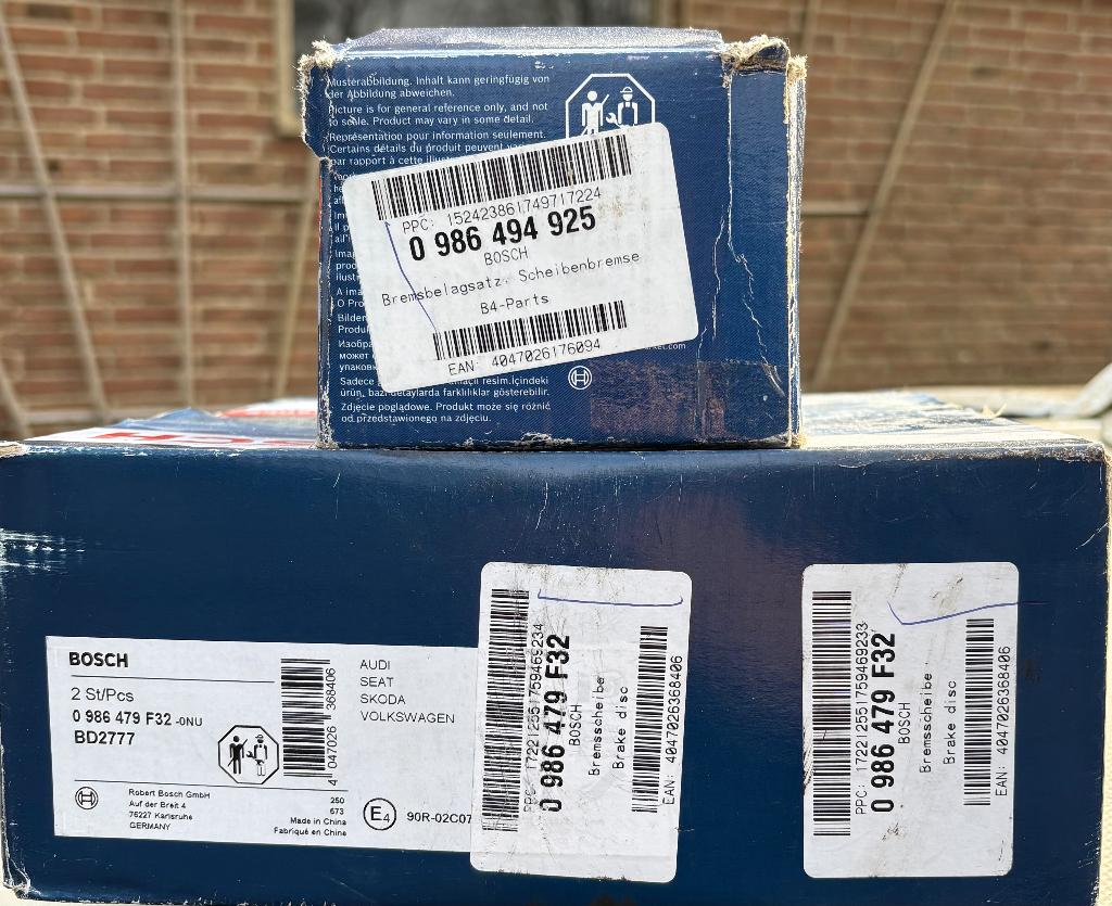 Skoda Scala 1.0 Bosch remschijven en blokken voorzijde, Ophalen of Verzenden, Nieuw, Seat