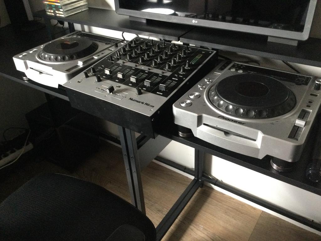 2x pioneer cdj 800 mk2 met numark m6, Ophalen, Zo goed als nieuw, Pioneer
