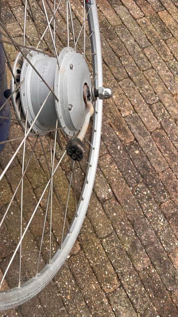 Gazelle Voorwiel met elektromotor 5 pins rollerbrakes, Gebruikt, Ophalen of Verzenden, Aluminium, Elektrische fiets
