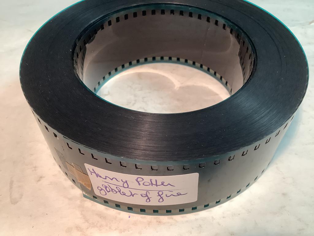 HARRY POTTER  BIOSCOOP TRAILER  35 mm, Verzamelen, Ophalen of Verzenden, Zo goed als nieuw