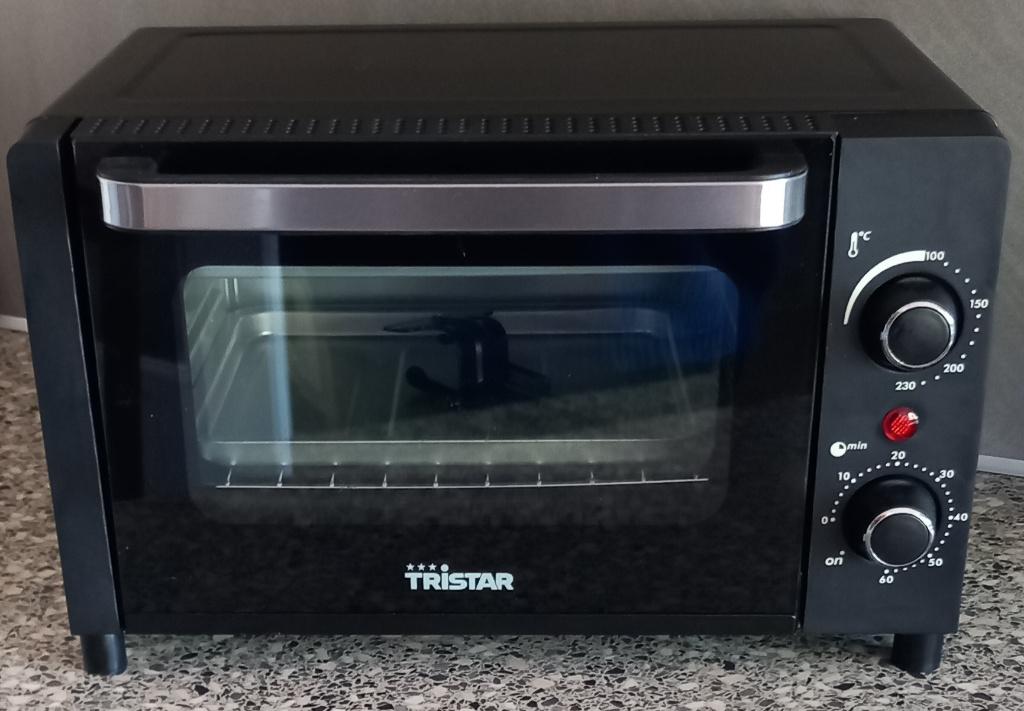 Tristar Mini oven. 1 x gebruikt. 10 ltr. 800 watt €25,00, Minder dan 45 cm, Minder dan 45 cm, Oven, Ophalen of Verzenden