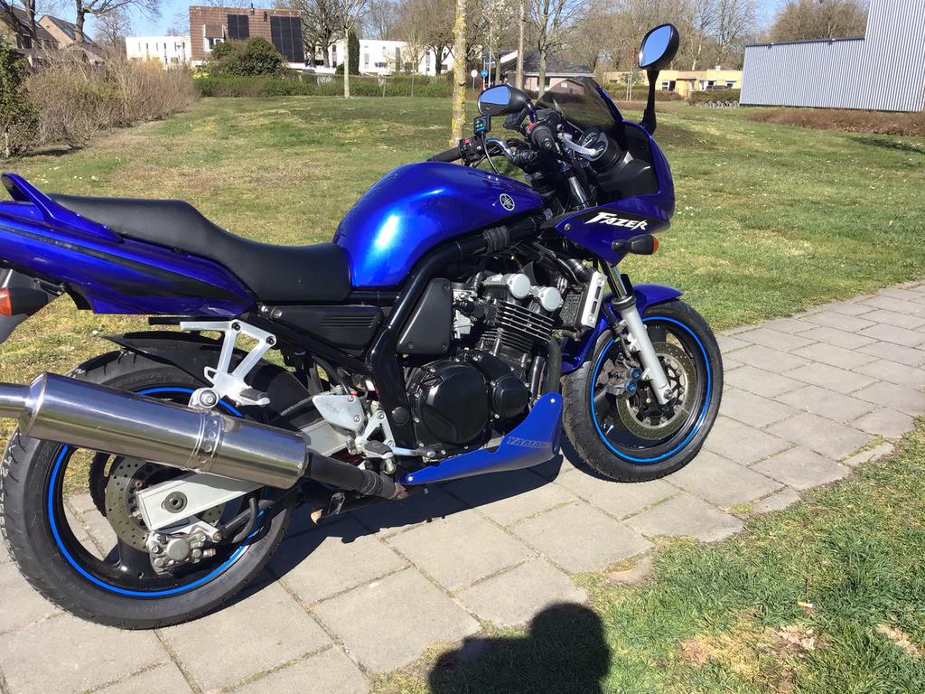 Yamaha FZS 600 fazer, Motoren, Motoren | Yamaha, Handvatverwarming, 4 cilinders, Particulier, Meer dan 35 kW