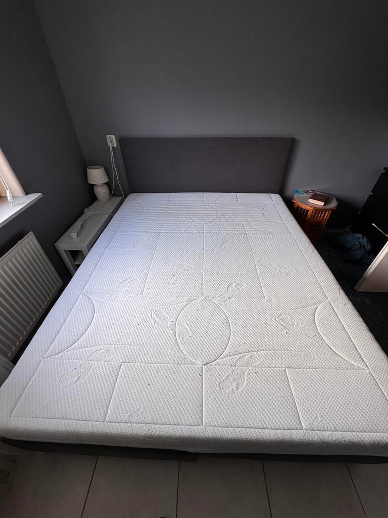 Boxspring inclusief matras (Alleen ophalen), Huis en Inrichting, Slaapkamer | Boxsprings, Gebruikt, Overige maten, Tweepersoons