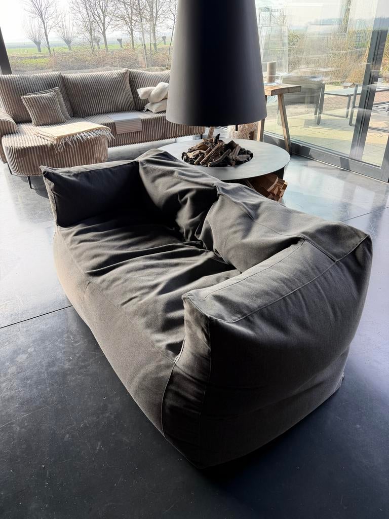 BRYCK 2-zits loungebank voor binnen en buiten - Medium grijs, Huis en Inrichting, Ophalen, Zo goed als nieuw, Tweepersoons, Stof