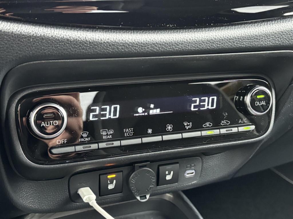 Toyota Aygo X Hybrid 115 GR Sport, Stof, Gebruikt, Euro 6, Overige kleuren