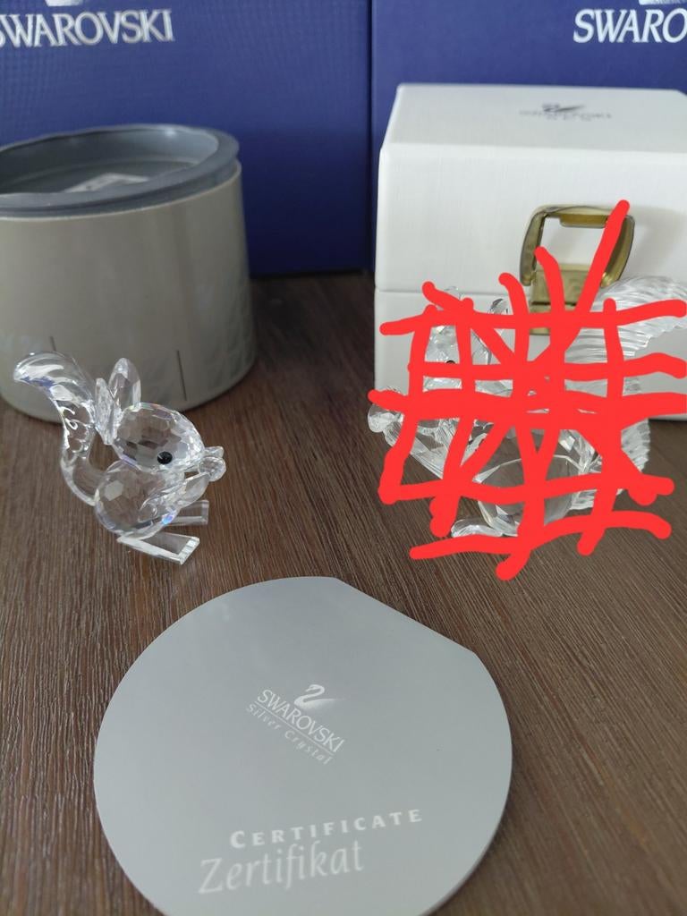 Swarovski eekhoorn originele verpakking, Ophalen of Verzenden, Zo goed als nieuw, Figuurtje