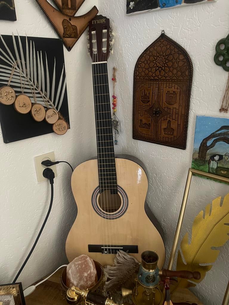 Gittar max, Ophalen, Zo goed als nieuw, Klassieke of Spaanse gitaar, Met koffer