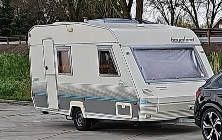 Caravan beyerland met voortent en luifel, Caravans en Kamperen, Caravans, Particulier, tot en met 4, 750 - 1000 kg, Rondzit, Beyerland