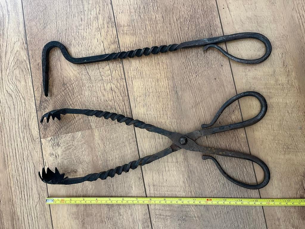 Antieke haardtang en pook, Antiek en Kunst, Antiek | Gereedschap en Instrumenten, Ophalen of Verzenden