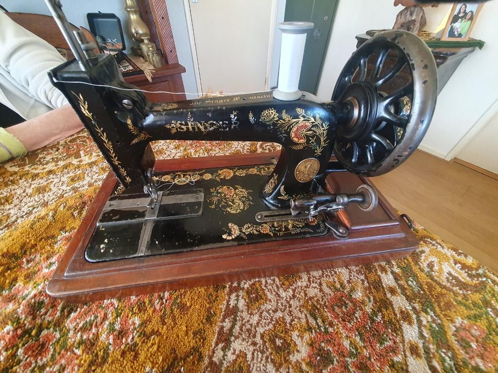 Singer naaimachine 1904, Antiek en Kunst, Antiek | Naaimachines, Ophalen of Verzenden