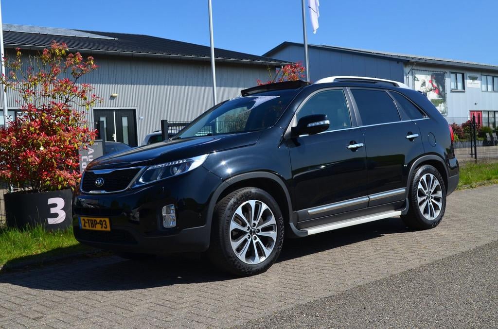 Kia Sorento 2.4 GDi Super Pack Camera|Trekhaak|Clima|Pano, Auto's, Kia, Euro 5, Gebruikt, 2000 kg, 2359 cc