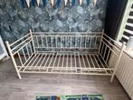 Bed  200x90, Ophalen of Verzenden, Zo goed als nieuw