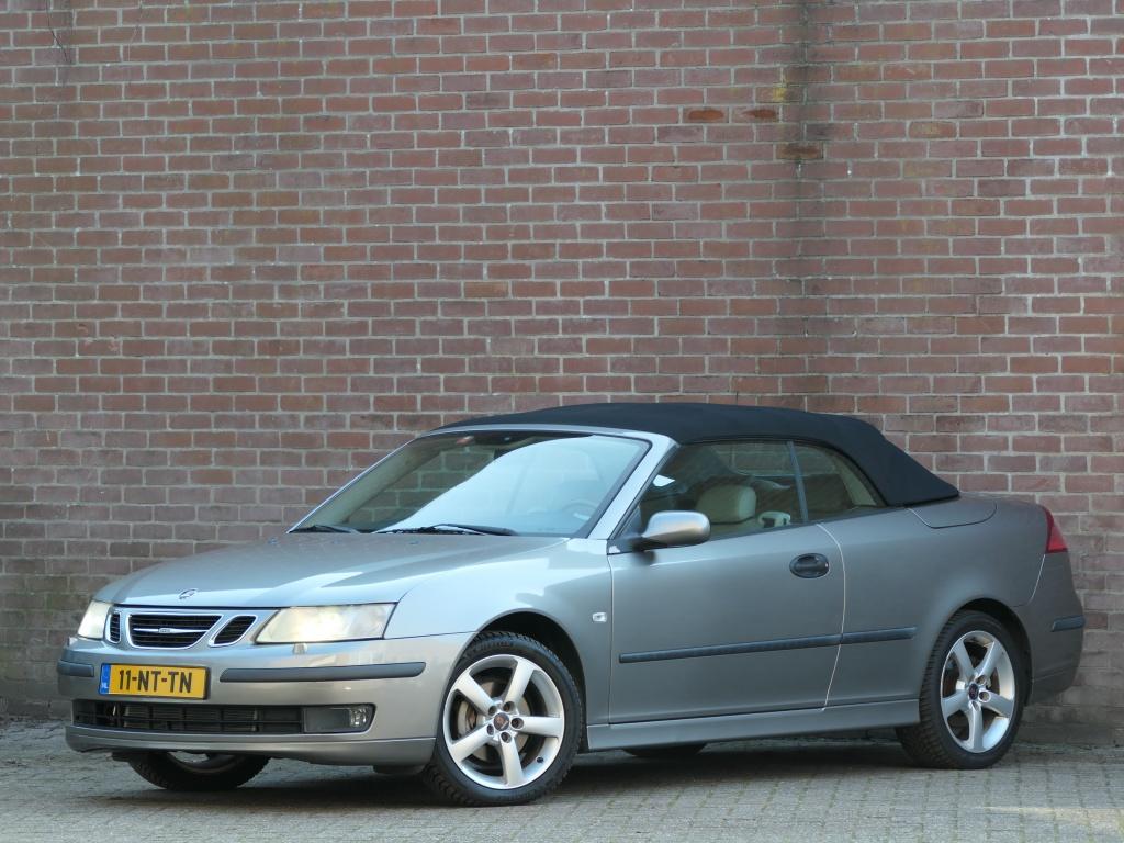 Saab 9-3 Cabrio 2.0t Vector Navi / Leer / Trekhaak / Cruise, Auto's, Saab, 1998 cc, Gebruikt, 4 cilinders, Cabriolet