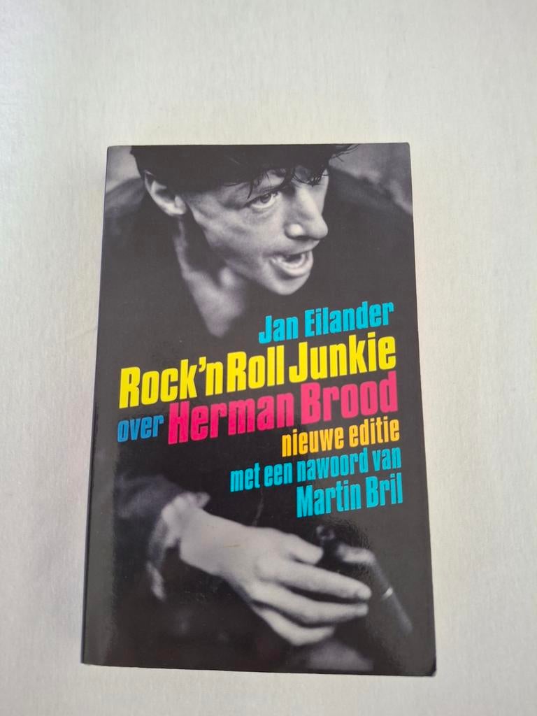 Rock 'n Roll Junkie over Herman Brood, Ophalen