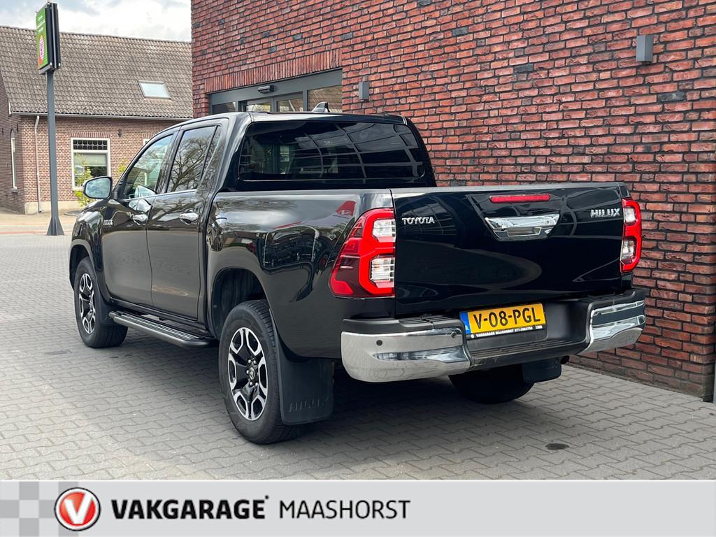 Toyota HiLux 2.8 D-4D Double Cab Invincible AchteruitrijCam/, Auto's, Automaat, Stof, Gebruikt, Euro 6