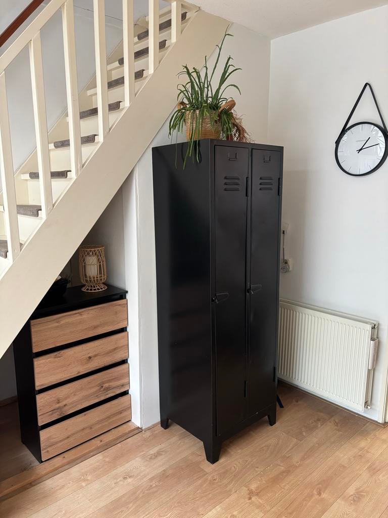 Leuke mat zwarte lockerkast - 180x60x50 cm, Huis en Inrichting, Kasten | Lockerkasten, Ophalen, Gebruikt, Industrieel