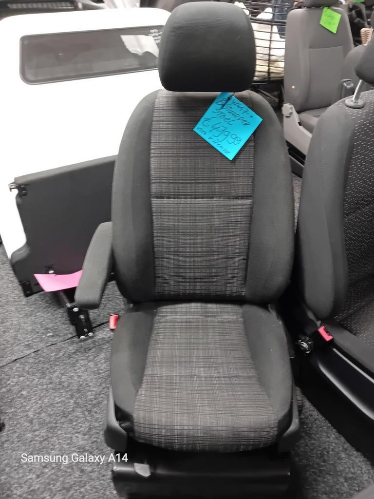 Mercedes Vito Bestuurdersstoel met armsteun - 6 stuks, Ophalen
