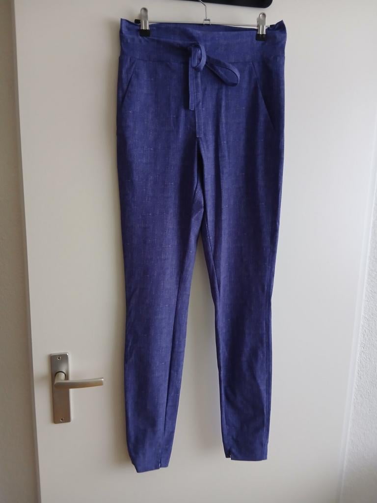 Prachtige blauw/paarse broek van Studio Anneloes. Maat XS., Studio Anneloes, Nieuw, Maat 34 (XS) of kleiner, Lang