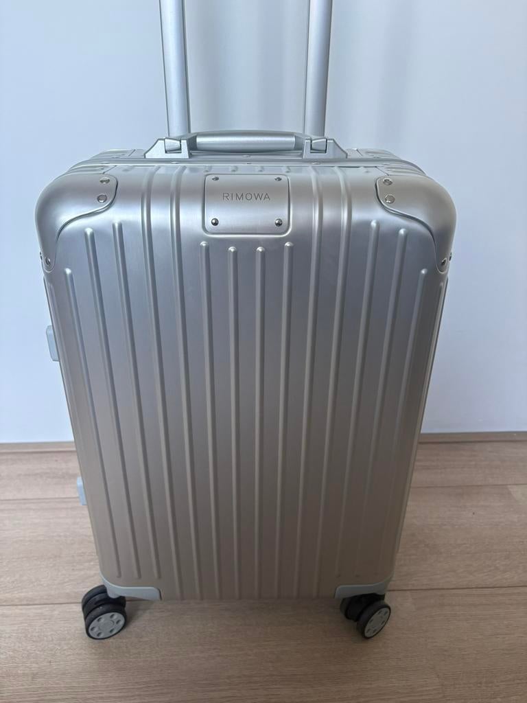 rimowa koffer, Ophalen of Verzenden, Zo goed als nieuw, Metaal, 70 cm of meer