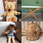 Vintage speelgoed / beer - pop - strijkplankje - theemutsje, Ophalen of Verzenden