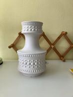 Modica 608 vintage vaas, Wit, Aardewerk of Porselein, Ophalen of Verzenden, Zo goed als nieuw