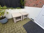 2x Grijze Eikenhouten Salon/Buiten Tafeltjes 60x60cm, Tuin en Terras, Tuintafels, Ophalen, Gebruikt, Vierkant, Hout