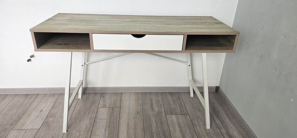 Jysk Bureau Abbetved b48xl120xh76cm, Ophalen, Zo goed als nieuw