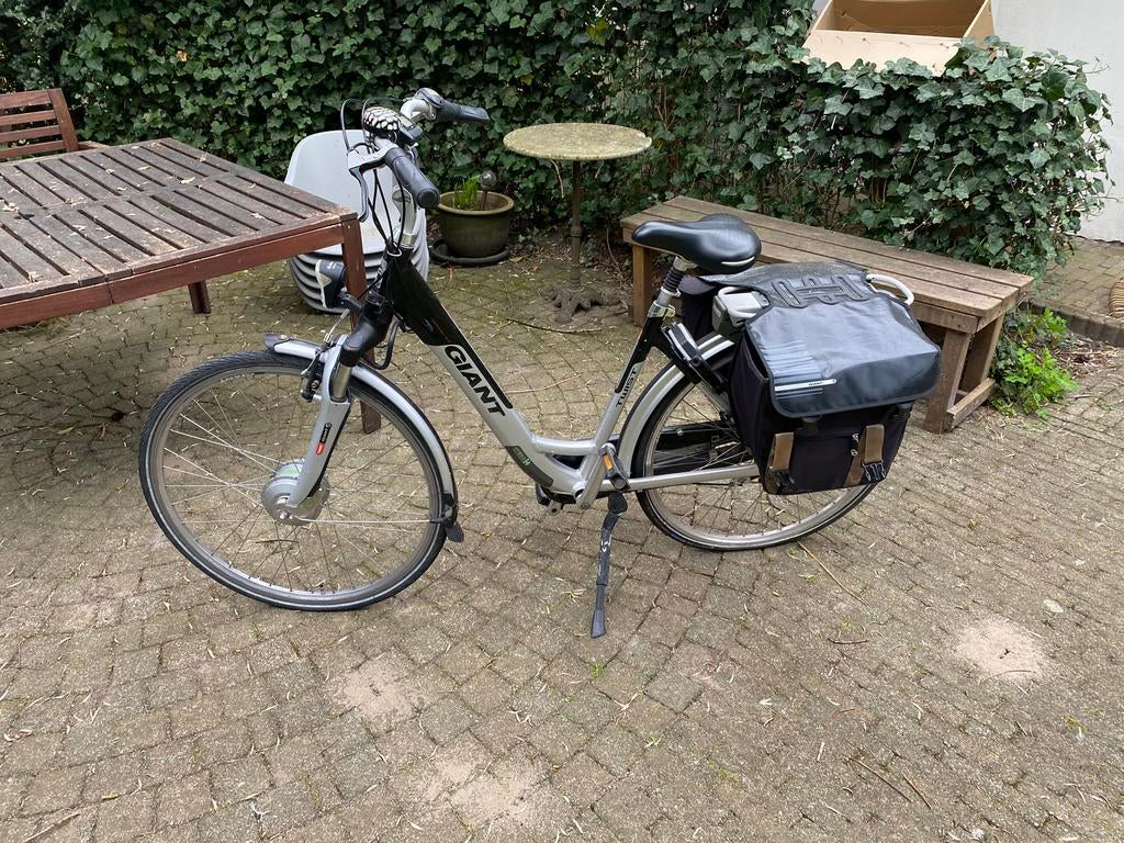 Giant twist met 2 accu’s, Ophalen, 0 zitjes, Zo goed als nieuw, Giant