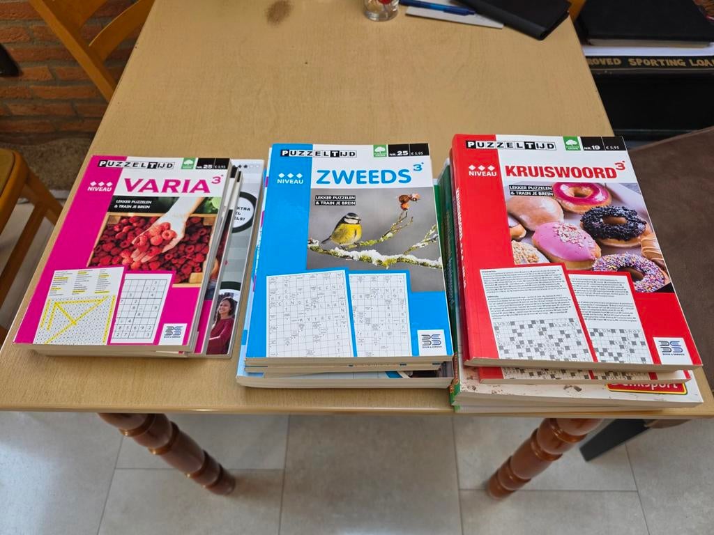Puzzelboeken varia Zweeds kruiswoord 21 stuks, Ophalen, 500 t/m 1500 stukjes, Nieuw, Puzzelboek