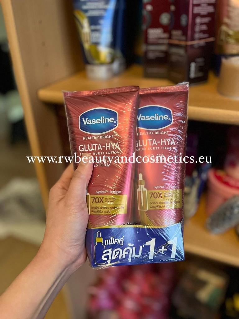 1+1 gratis Vaseline Gluta Hya - Anti-aging Lotion 300ml, Verzenden, Nieuw, Bodylotion, Crème of Olie