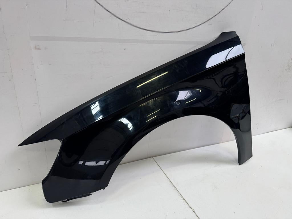 AUDI A3 8V VOORSCHERM SPATBORD ZIJSCHERM LINKS 8V0821467E, Gebruikt, Voor, AUDI AG, Auto-Union-Strasse 1
85045  Ingolstadt, DE