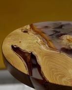 Handgemaakte bijzettafel van resin en hout (Ø 50cm), 45 tot 60 cm, Overige materialen, Minder dan 55 cm, Rond
