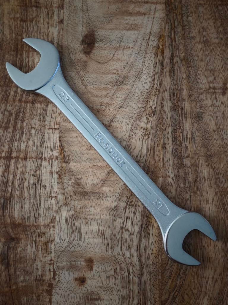 Roebuck steeksleutel 21 x 23 millimeter, Ophalen of Verzenden, Zo goed als nieuw