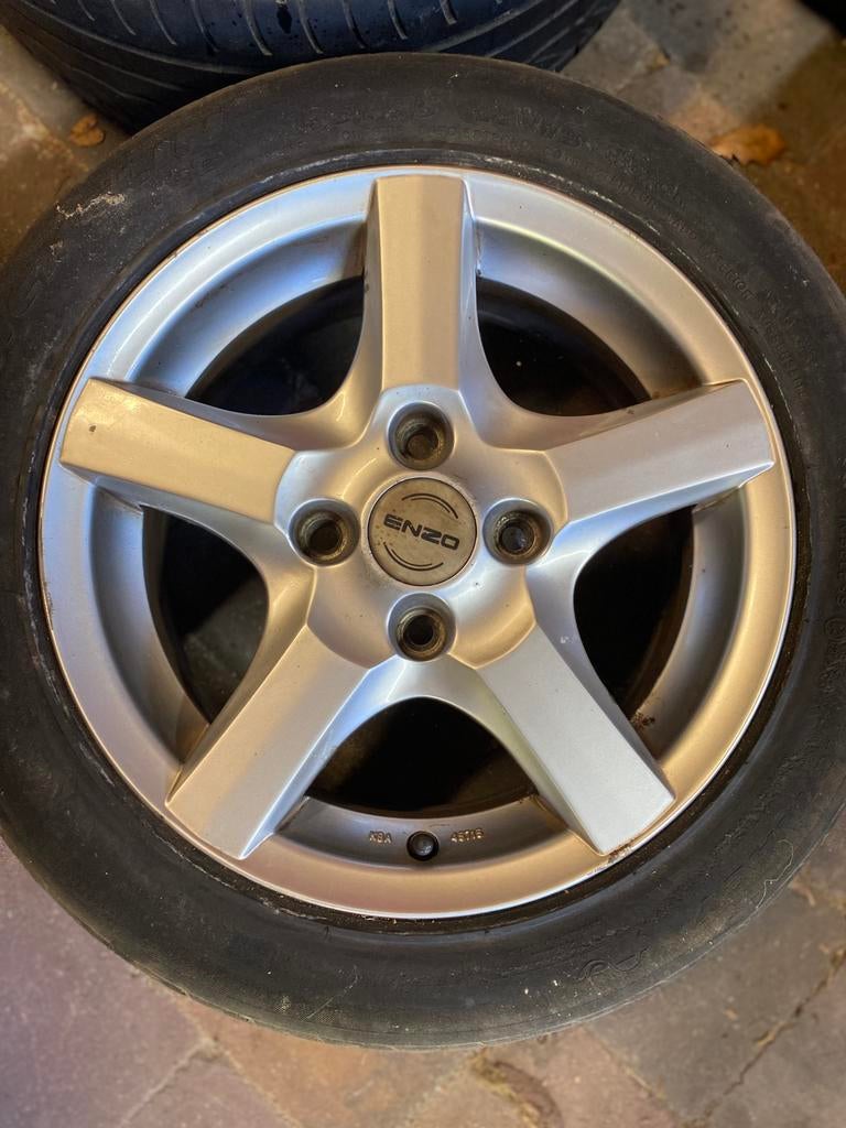 Mitsubishi velgen 15 inch oude banden, Ophalen