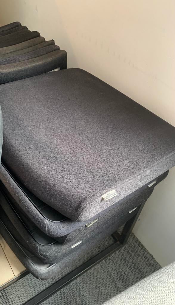 6 zitkussens  Ahrend 2020 bureaustoel, Caravans en Kamperen, Ophalen, Gebruikt