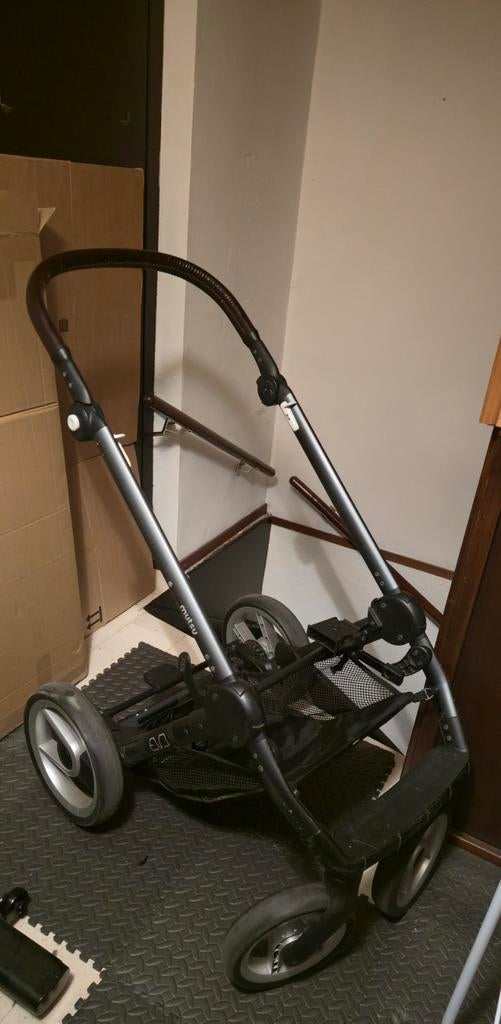 Mutsy Evo kinderwagen frame, Kinderen en Baby's, Kinderwagens en Combinaties, Kinderwagen, Gebruikt, Mutsy, Verstelbare duwstang