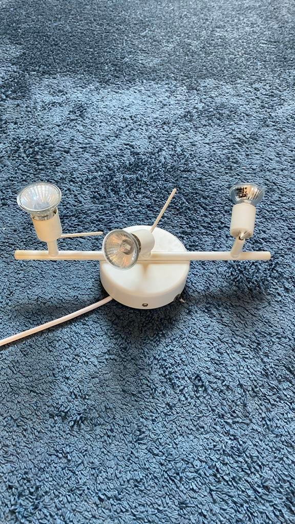 IKEA Plafondspot/Wandspot met 3 Halogeen Spots, Halogeen, Gebruikt, Metaal of Aluminium, Ophalen of Verzenden