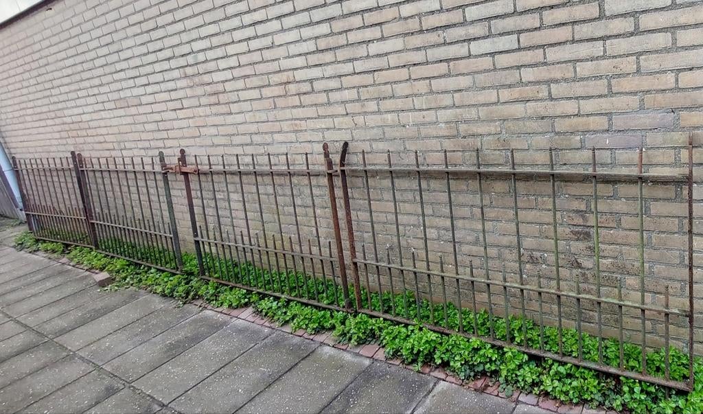 IJzeren smeden hekwerken 6.70 mtr, Ophalen, Gebruikt, IJzer, Sierhekwerk