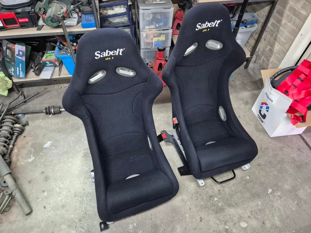 2x Sabelt GT1 kuipstoelen, Ophalen