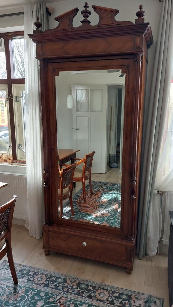 Antieke Biedermeier Kast met Facetgeslepen Spiegel, Antiek en Kunst, Antiek | Meubels | Kasten, Ophalen