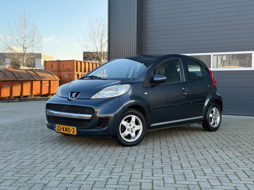 Peugeot 107 1.0 12V 5DR 2010 Nieuwe Apk Nap Airco Elek Ramen, Auto's, Voorwielaandrijving, 4 stoelen, 68 pk, Origineel Nederlands