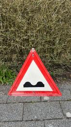 Oneffen wegdek verkeersbord, Ophalen, Zo goed als nieuw