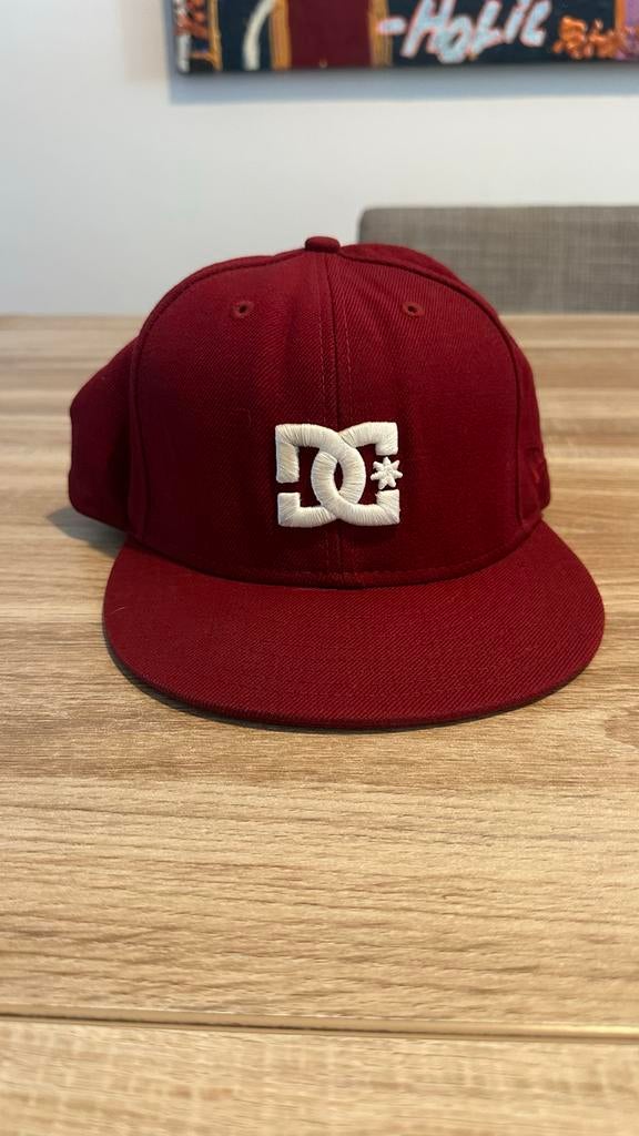 Rode wollen pet, maat 7,5 (59,6 cm), Ophalen of Verzenden, Gedragen, Pet