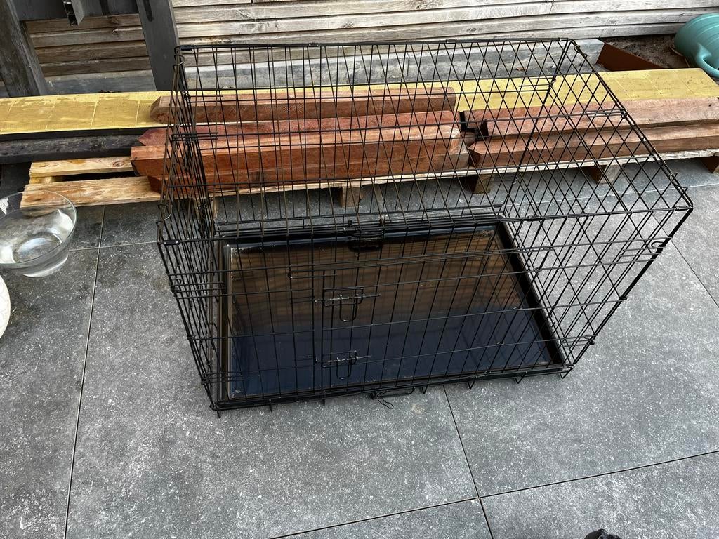 Hondenbench - 92x57x64 cm, Dieren en Toebehoren, Hondenbenches, Ophalen, Zo goed als nieuw