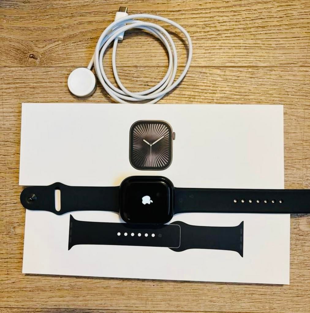Apple Watch Series 10 46mm Jet Black Zo goed als nieuw, Sieraden, Tassen en Uiterlijk, Smartwatches, Ophalen, Zwart, IOS, Zo goed als nieuw