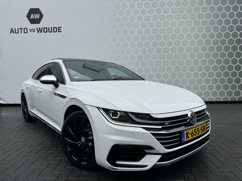 VW Arteon 2.0 TSI Business R-line Exclusive Trekhaak PANO, Auto's, Volkswagen, Arteon, 1984 cc, Wit, Bedrijf